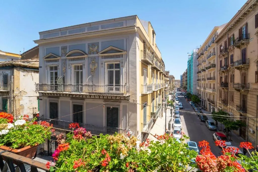 Ballaro' Hotel - Budget Room Palermo Italy