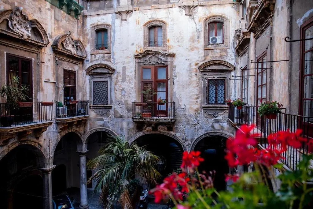 Ballaro' Hotel - Budget Room Palermo Italy